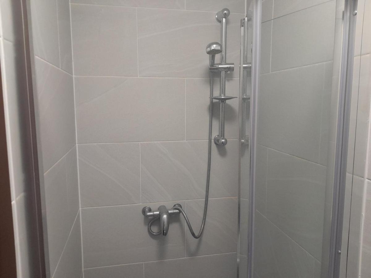 Apartament Lovely 1-Bed Studio In Londyn Zewnętrze zdjęcie